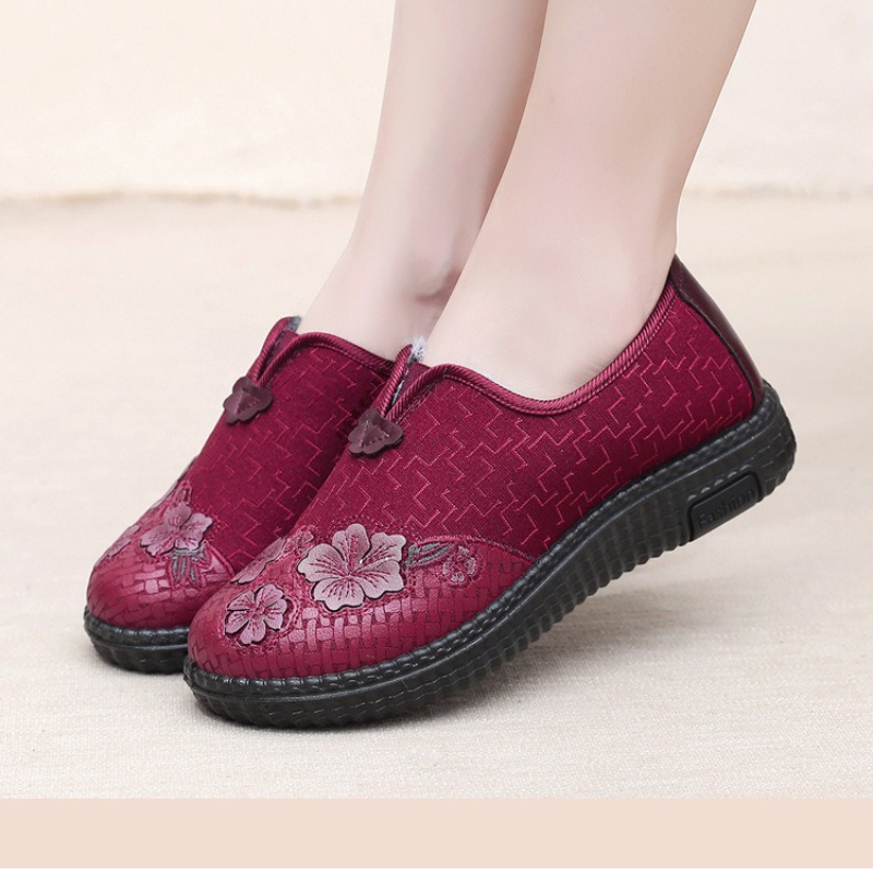 أحذية شتوية نسائية مبطنة بالفر - مراجعة Embroidery Online وسعره